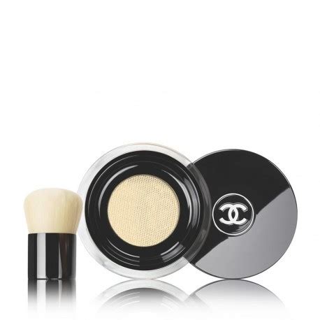 applicare poudre libre chanel